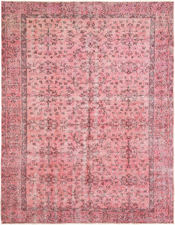 Detail image of 4' 9 x 8' 7 Vintage Royal Rug