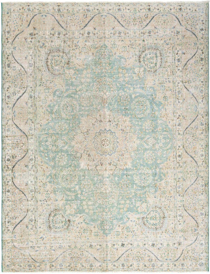 Detail image of 9' 9 x 12' 8 Vintage Royal Wool Rug