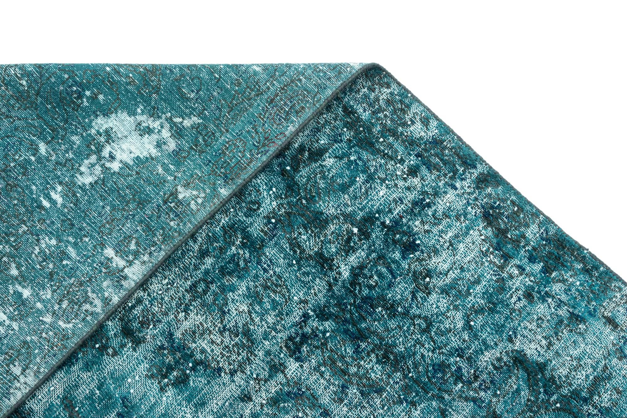 9' 9 x 13' 4 Vintage Royal Wool Rug