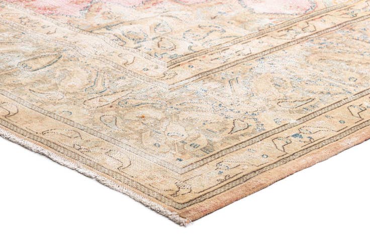 Detail image of 9' 9 x 13' Vintage Royal Wool Rug