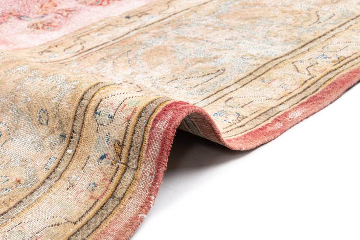 Detail image of 9' 9 x 13' Vintage Royal Wool Rug