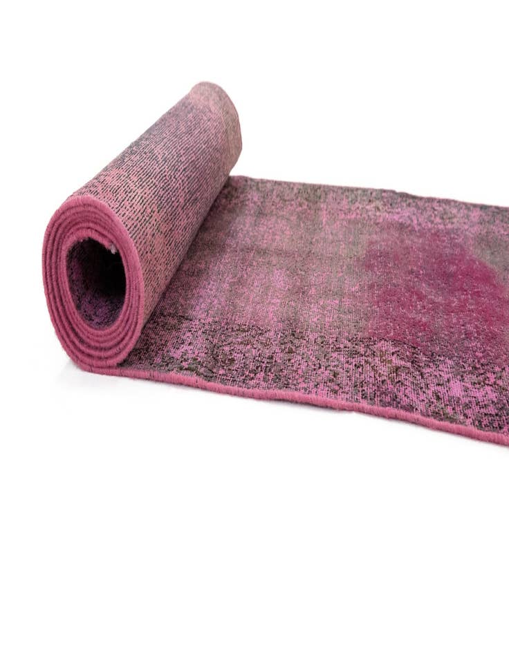 Detail image of 2' 8 x 19' Vintage Royal Wool Rug