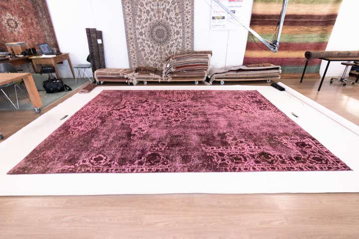 9' 9 x 12' 10 Vintage Royal Wool Rug
