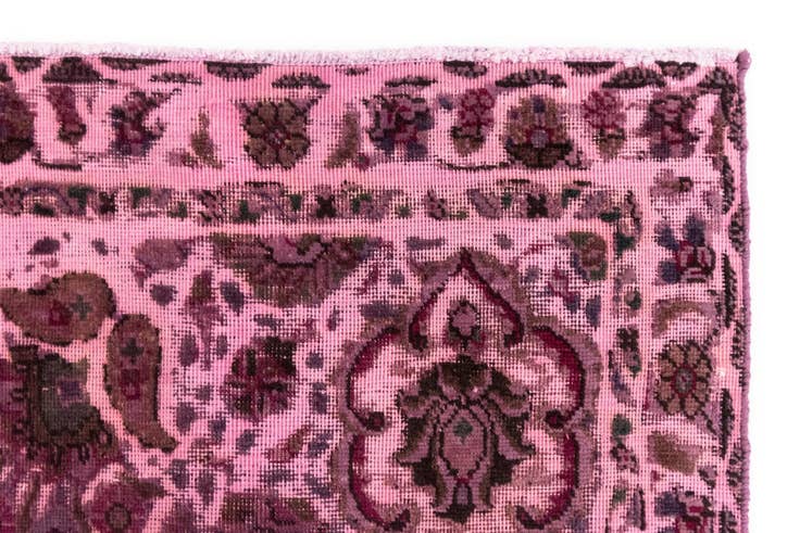 Detail image of 9' 9 x 12' 10 Vintage Royal Wool Rug