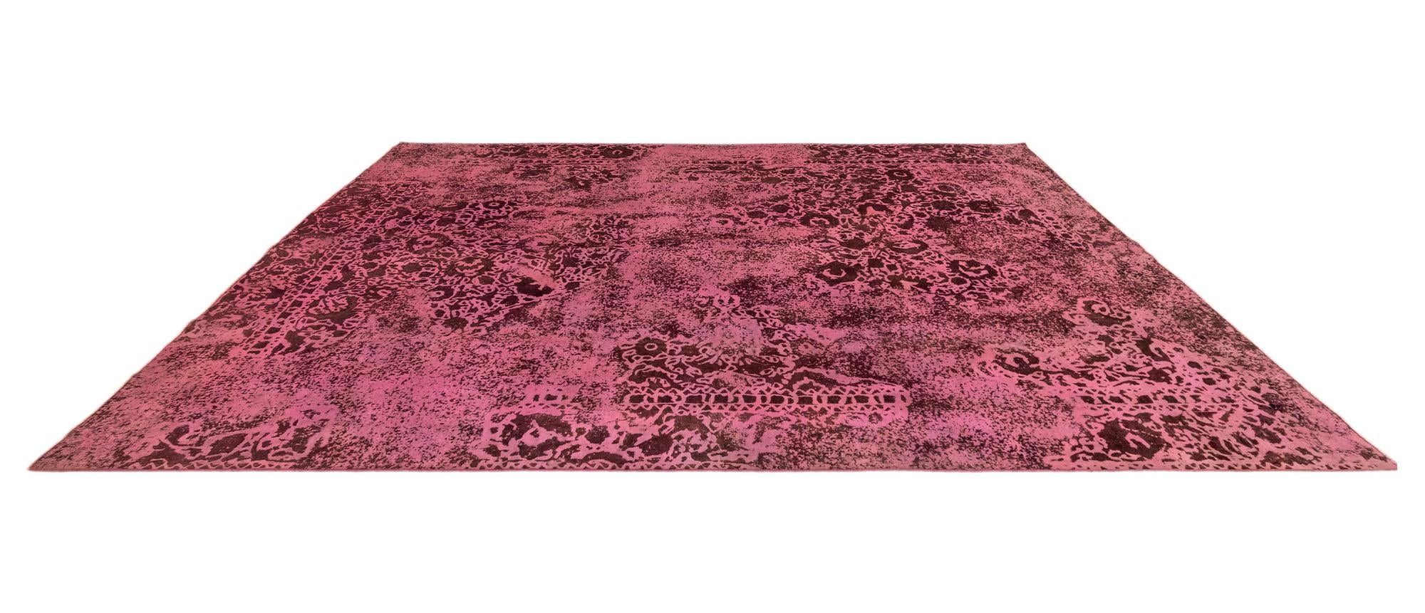 9' x 12' Vintage Royal Wool Rug