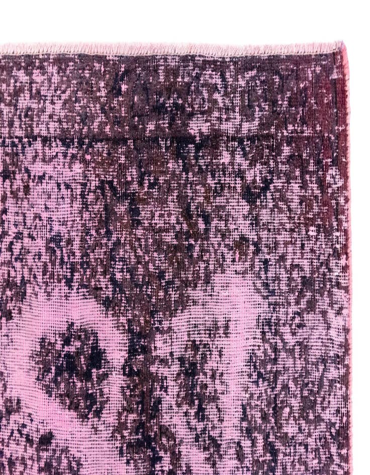 Detail image of 9' 11 x 13' 11 Vintage Royal Wool Rug