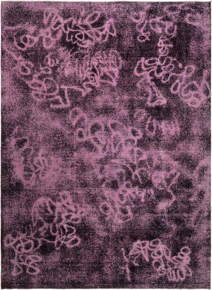 Detail image of 9' 11 x 13' 11 Vintage Royal Wool Rug