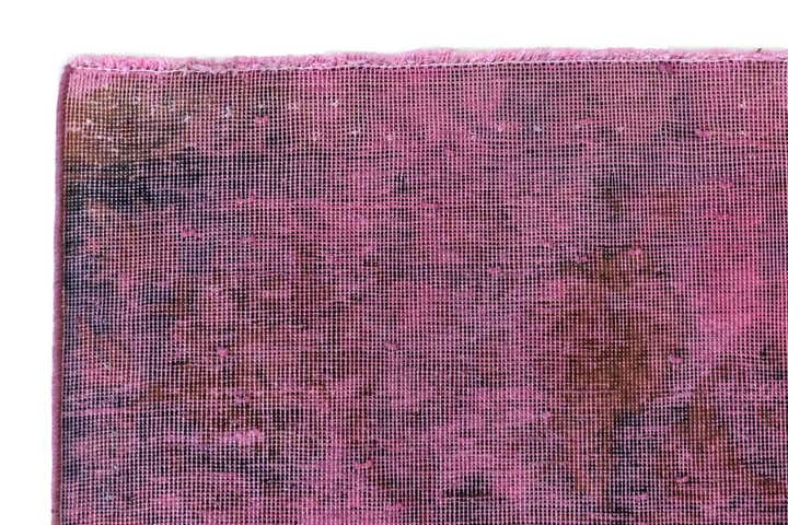 6' 11 x 10' 8 Vintage Royal Wool Rug