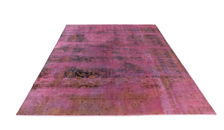 6' 11 x 10' 8 Vintage Royal Wool Rug