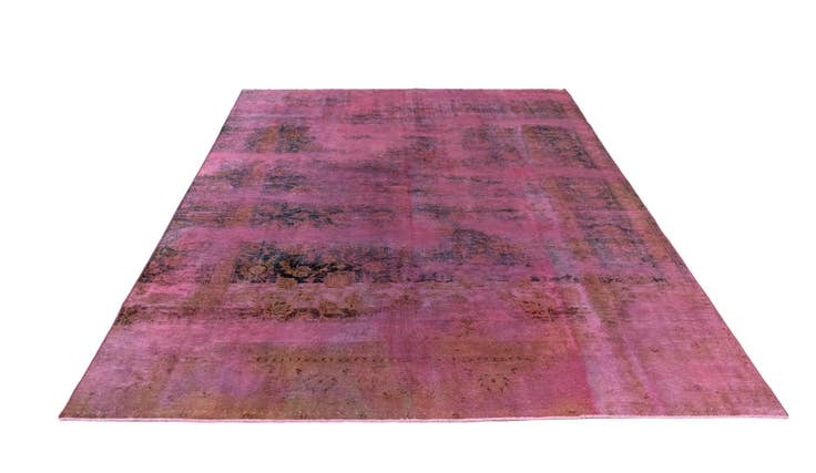 Detail image of 6' 11 x 10' 8 Vintage Royal Wool Rug