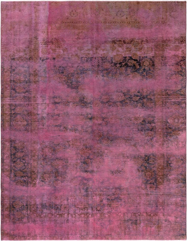 Detail image of 6' 11 x 10' 8 Vintage Royal Wool Rug