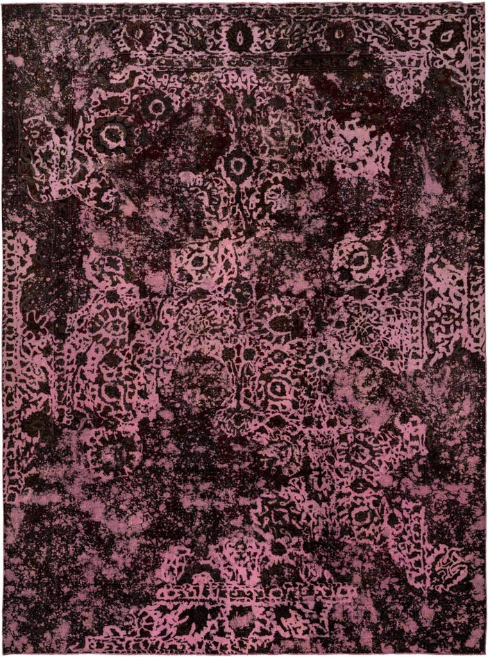 Detail image of 8' 4 x 11' 2 Vintage Royal Wool Rug