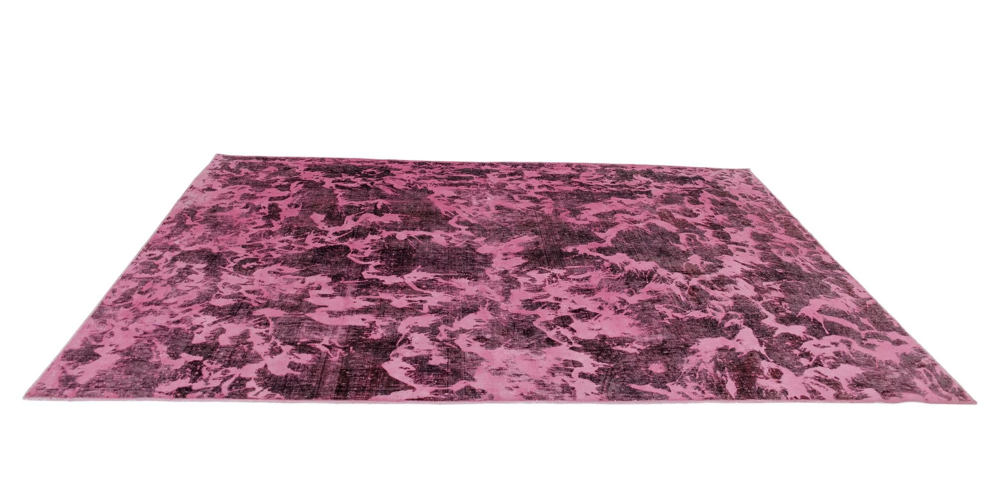 7' 1 x 9' 2 Vintage Royal Wool Rug