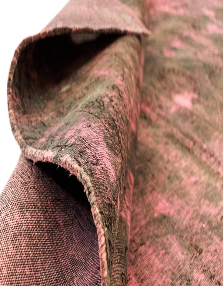 Detail image of 6' 4 x 9' 5 Vintage Royal Wool Rug