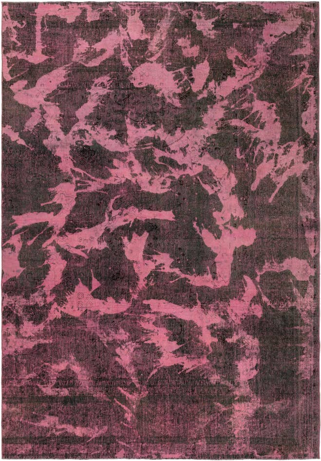 Detail image of 6' 2 x 9' Vintage Royal Wool Rug