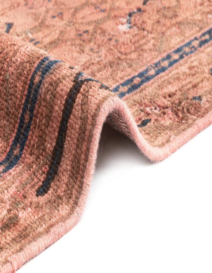 Detail image of 6' 1 x 9' 4 Vintage Rug