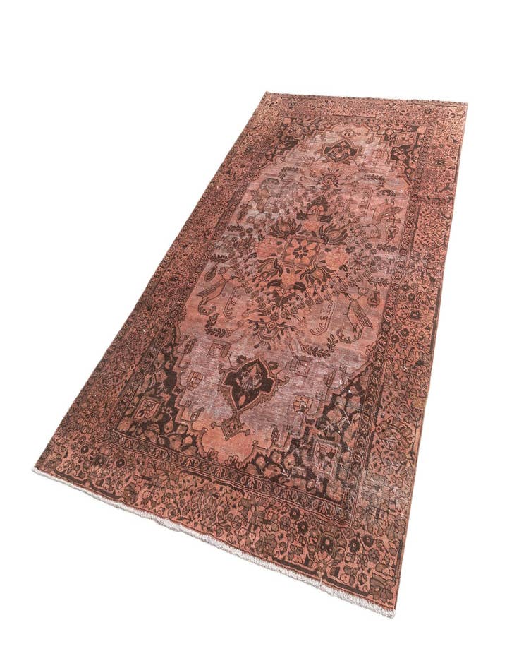 Detail image of 6' 7 x 10' 10 Vintage Rug