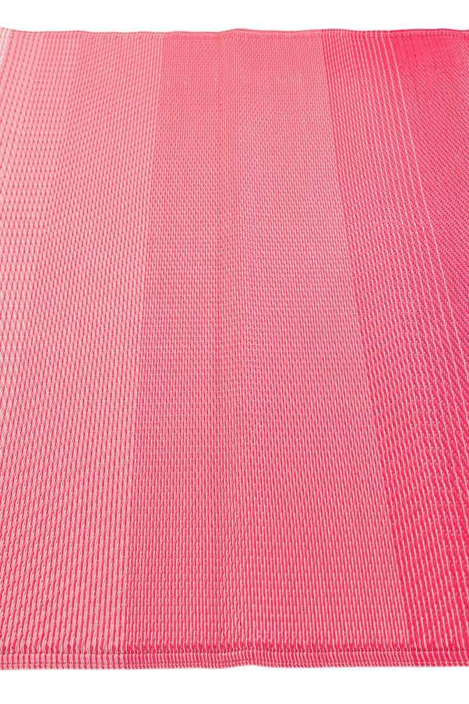 4' x 6' Easy-Clean Vista Breeze Indoor / Outdoor Rug