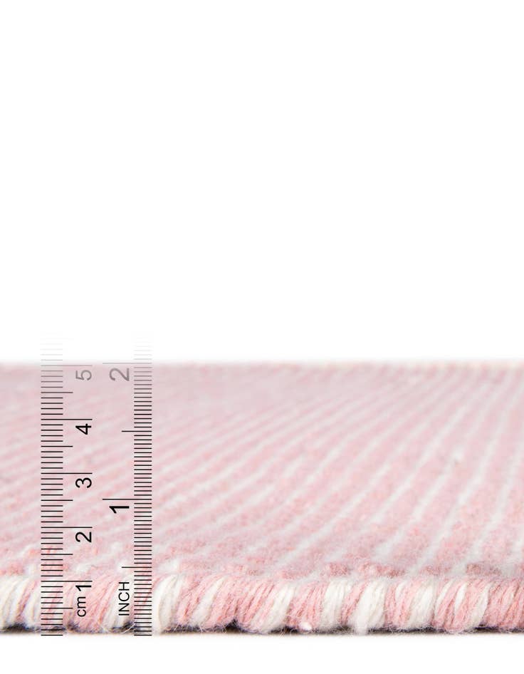 Detail image of 2' 7 x 8'  Washable Jill Zarin Palm Springs Indoor / Outdoor Runner Rug