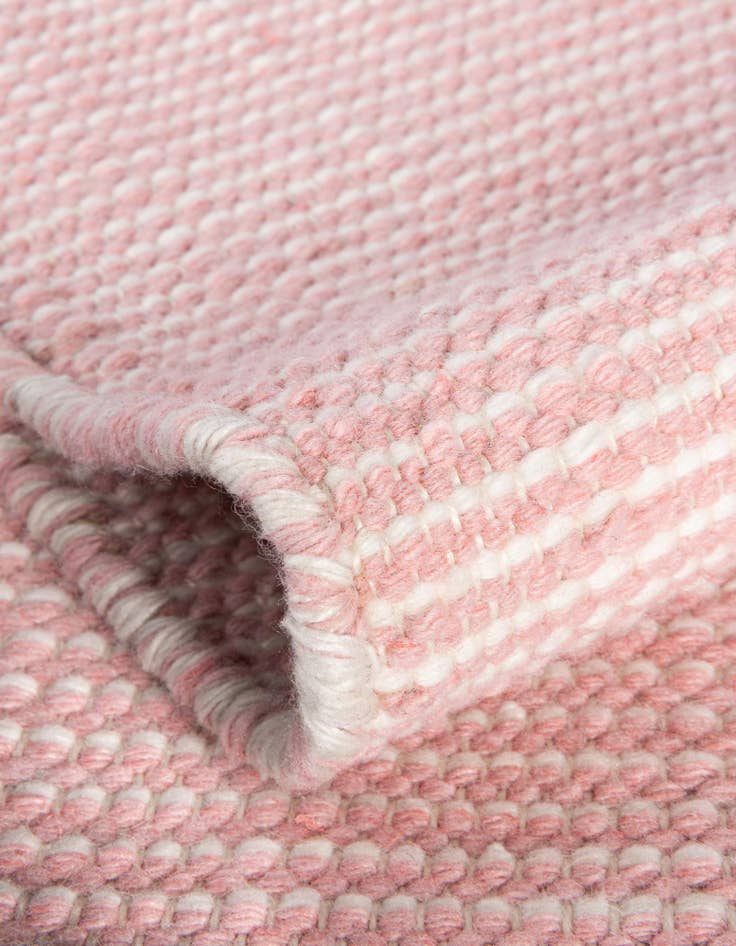 Detail image of 2' 7 x 8'  Washable Jill Zarin Palm Springs Indoor / Outdoor Runner Rug