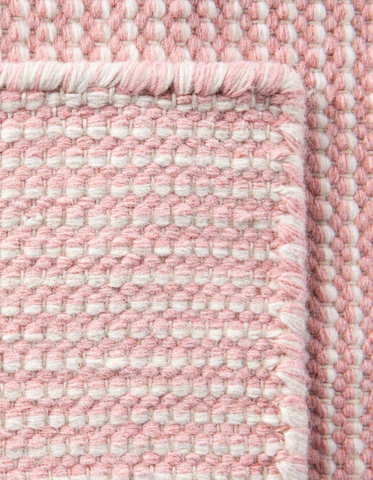 Detail image of 5' 1 x 5' 1 Easy-Clean Jill Zarin Palm Springs Indoor / Outdoor Square Rug