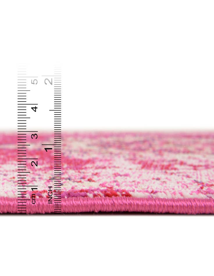 Detail image of 7' x 7' Amulet Round Rug