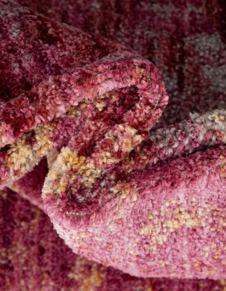 Detail image of 3' 3 x 3' 3 Andromeda Round Rug