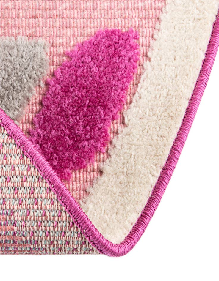Detail image of 3' 3 x 3' 3 Easy-Clean Aruba Indoor / Outdoor Round Rug