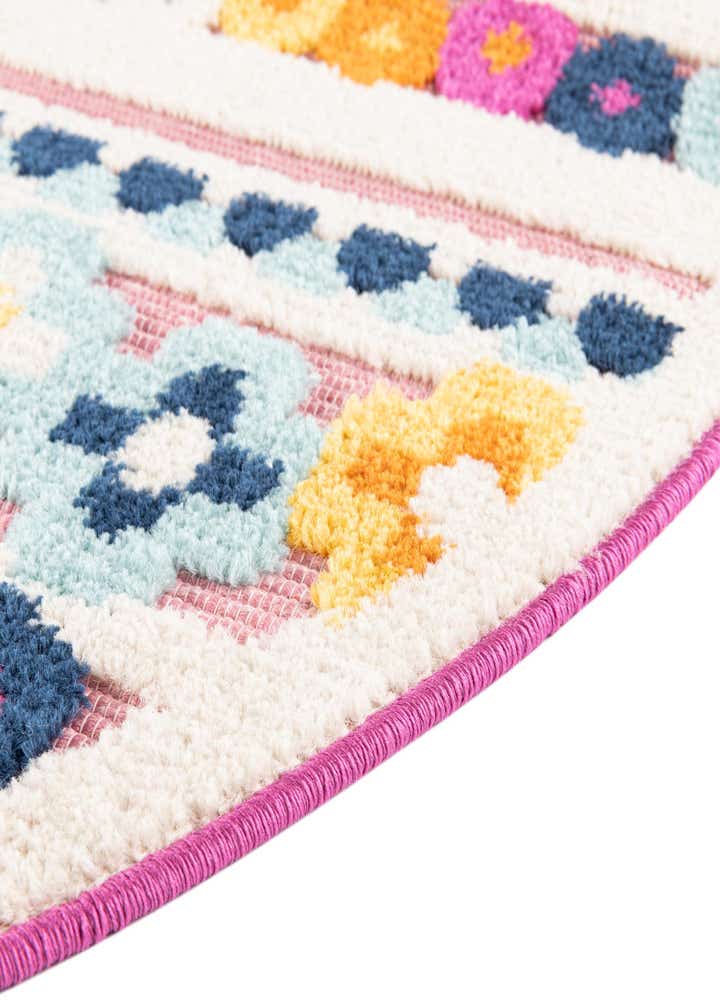 5' 3 x 5' 3 Easy-Clean Aruba Indoor / Outdoor Round Rug