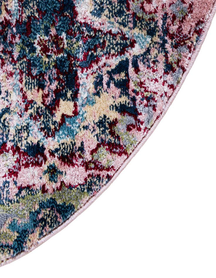 Detail image of 5' x 5' Charleston Round Rug