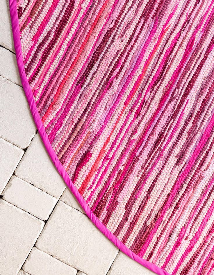 Detail image of 8' x 8' Chindi Cotton Round Rug