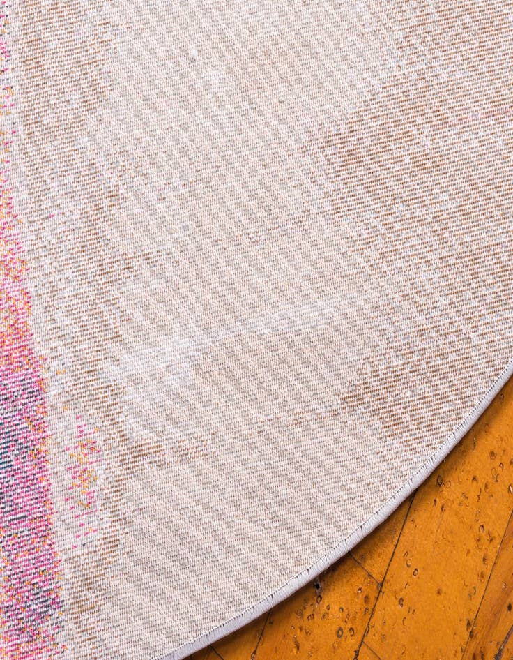 Detail image of 8' x 8' Delilah Round Rug