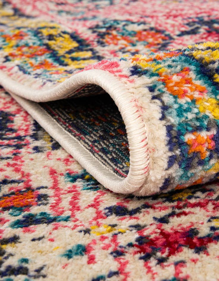 Detail image of 5' 3 x 5' 3 Washable El Paso Round Rug