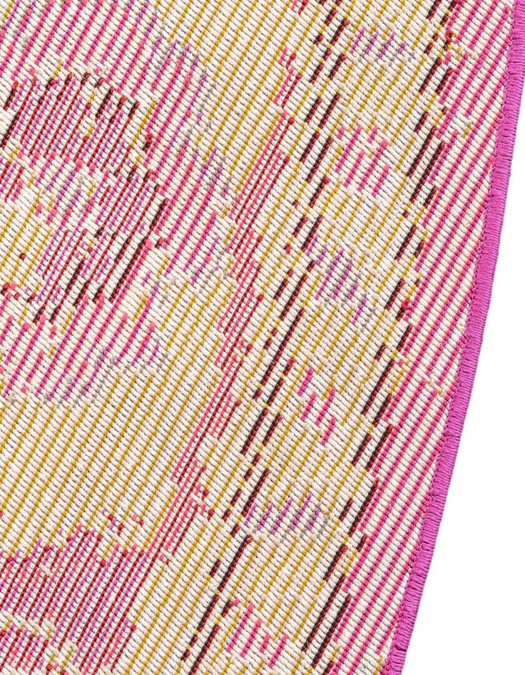 Detail image of 8' x 8' Washable Fleur Round Rug