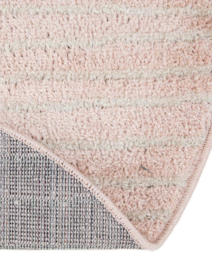 Detail image of 5' 3 x 5' 3 Hanahan Round Rug