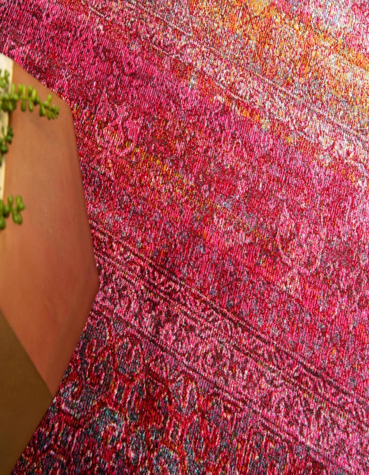 Detail image of 8' x 8' Havana Round Rug