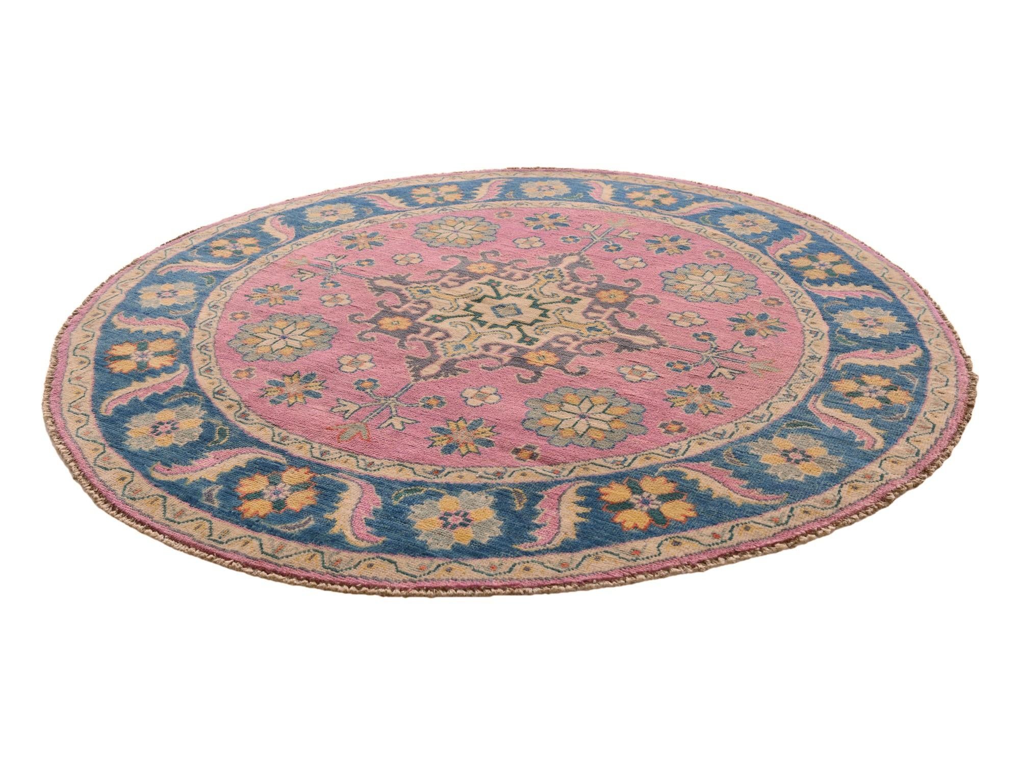 4' 10 x 5' Hand Knotted Kazak Round Rug