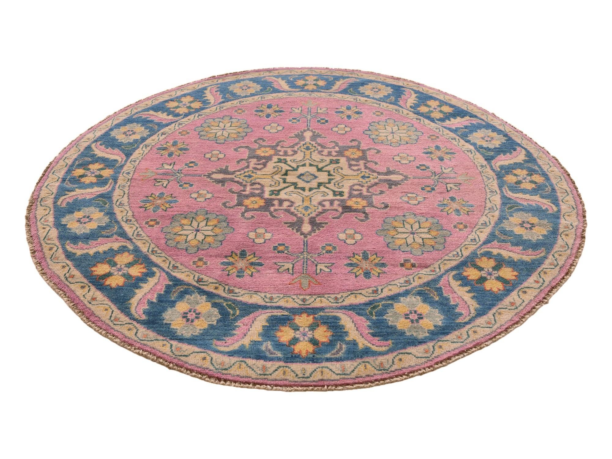 4' 10 x 5' Hand Knotted Kazak Round Rug