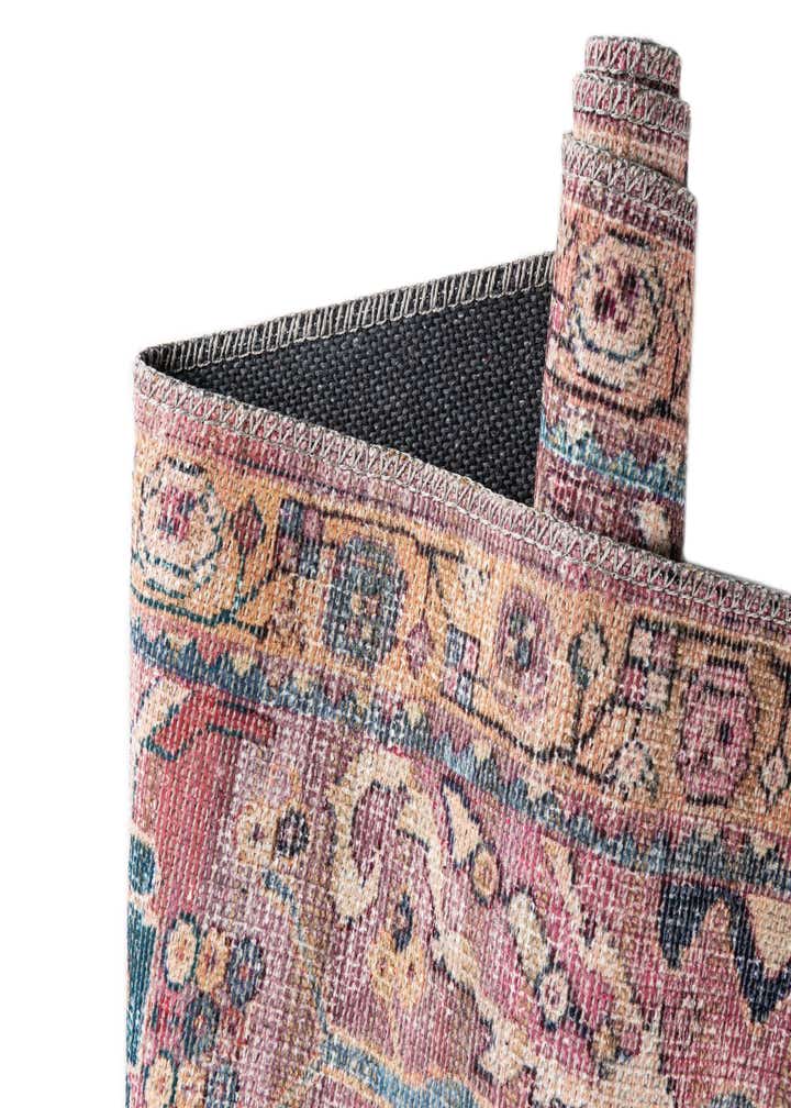 3' 3 x 3' 3 Washable Nostalgia Round Rug