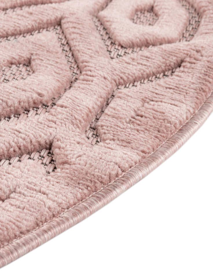 Detail image of 5' 3 x 5' 3 Easy-Clean Trellis Textured Indoor / Outdoor Round Rug
