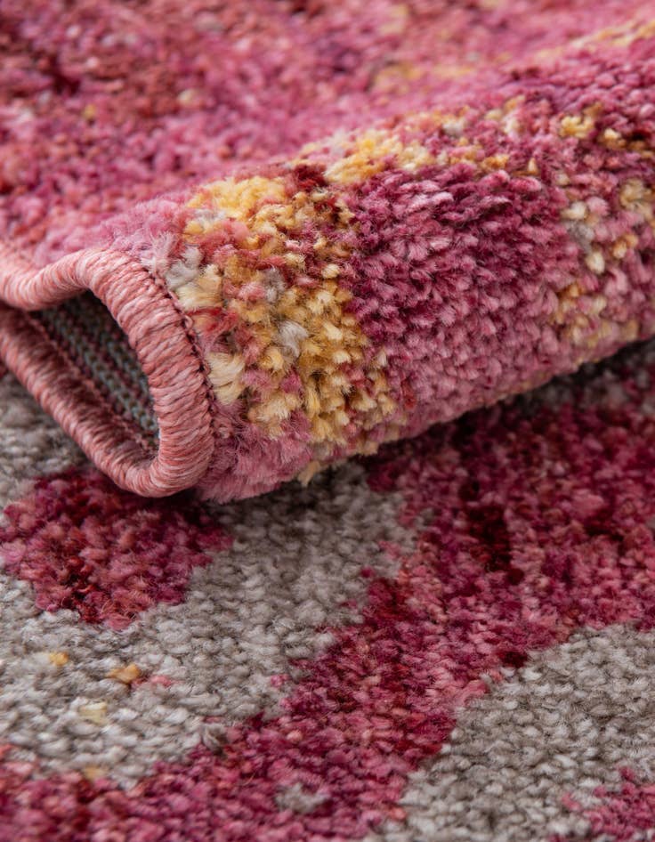 Detail image of 6' x 6' Prism Round Rug