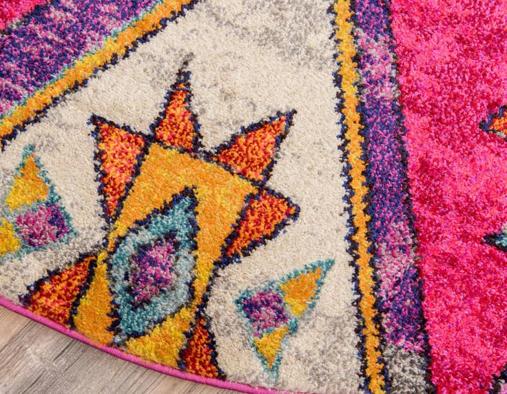 Detail image of 8' x 8' Washable Santa Fe Round Rug