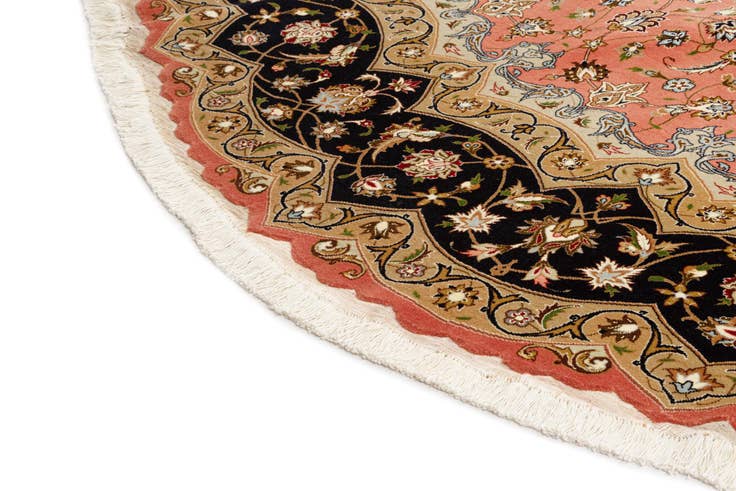 Detail image of 9' 10 x 9' 10 Tabriz Round Rug