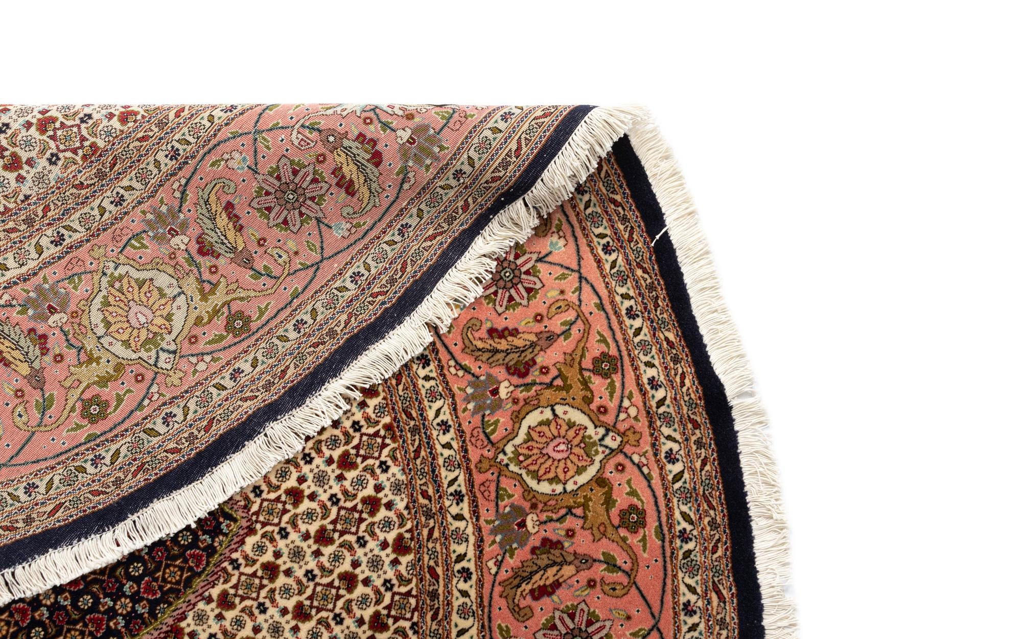 8' 2 x 8' 2 Tabriz Round Rug