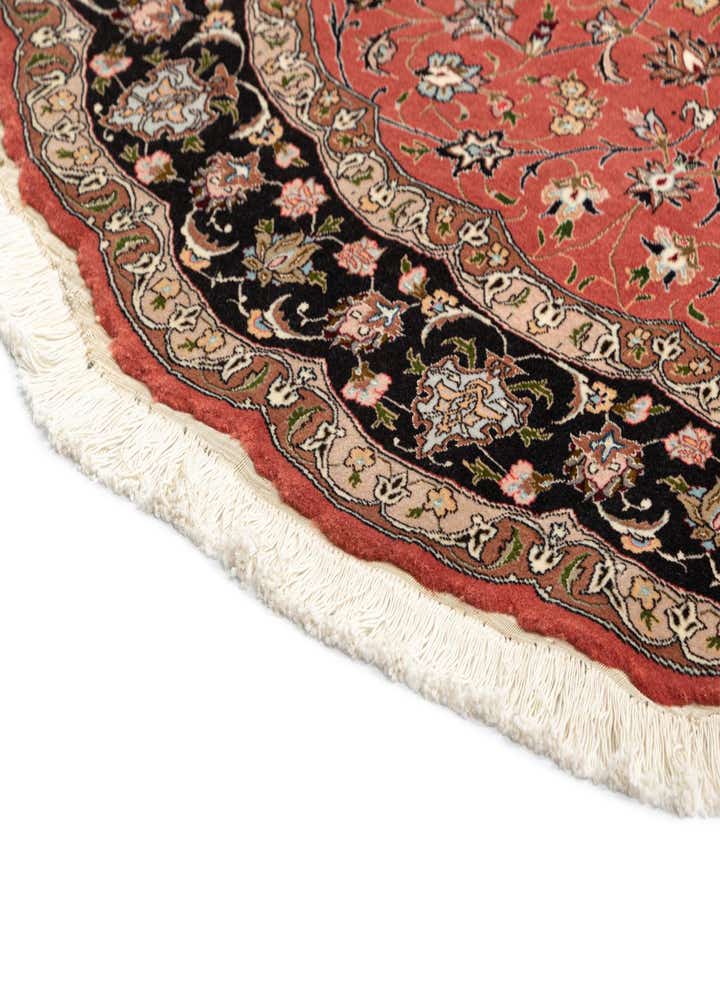 6' 11 x 6' 11 Tabriz Round Rug