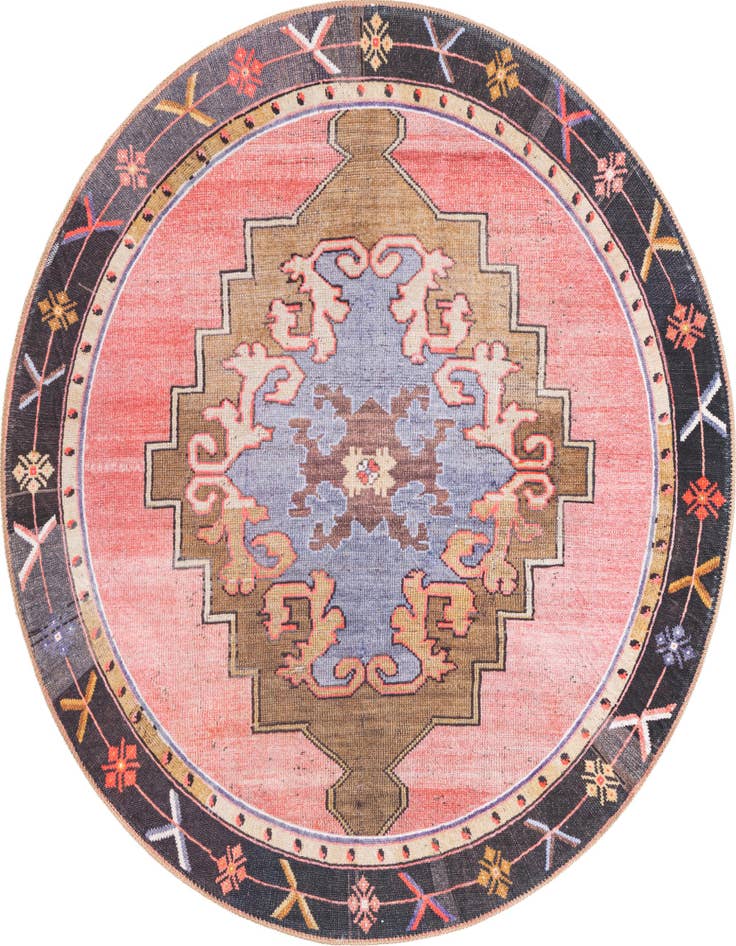 Detail image of 5' x 5' Washable Timeless Round Rug