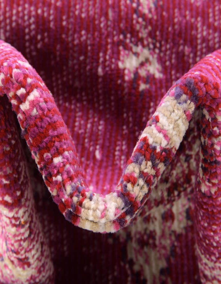 Detail image of 2' 2 x 6' Amulet Runner Rug