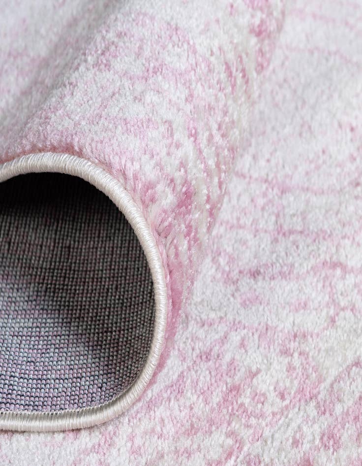 Detail image of 2' x 7' Bexley Runner Rug