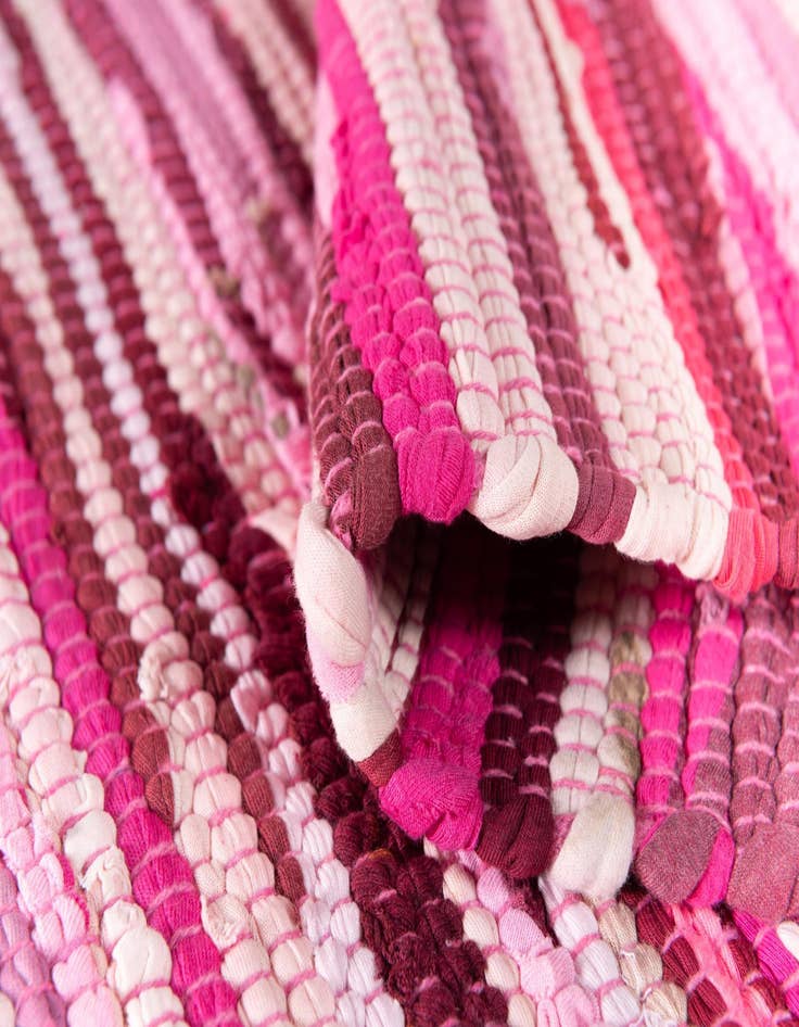 Detail image of 2' 7 x 9' 10  Hand Woven Chindi Cotton Runner Rug