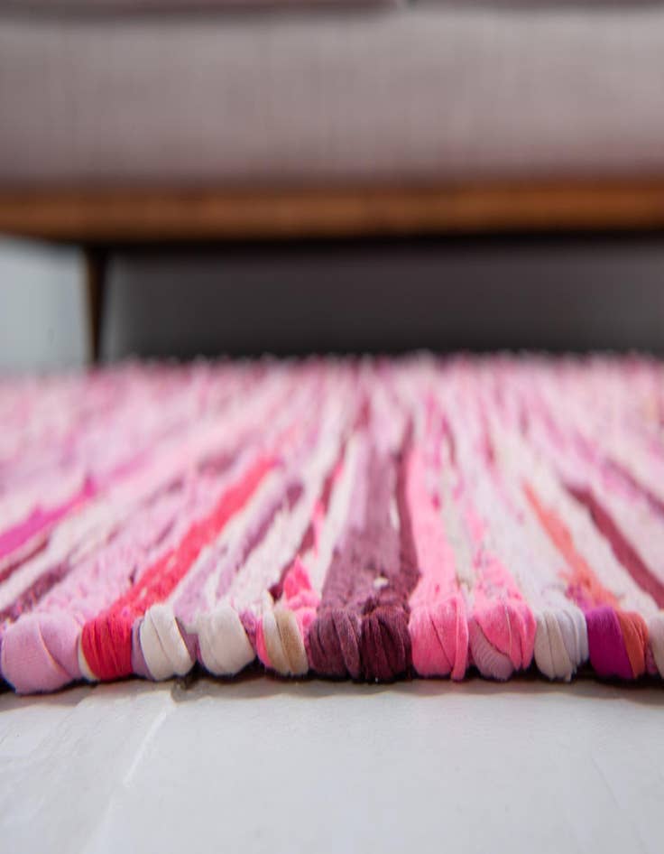 Detail image of 2' 7 x 9' 10  Hand Woven Chindi Cotton Runner Rug